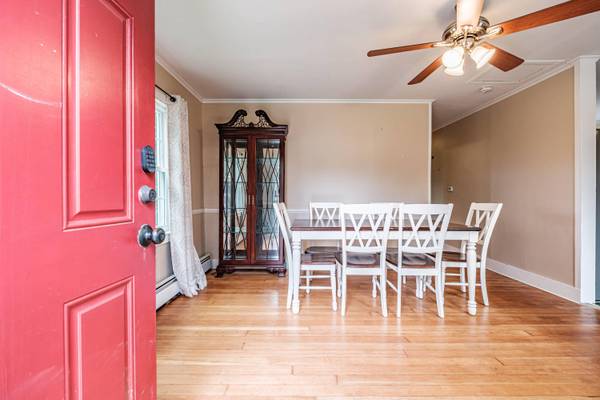 4 Cartland RD, Windham, ME 04062