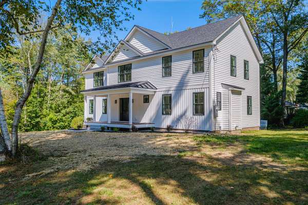 23 Sylvan RD, Scarborough, ME 04074
