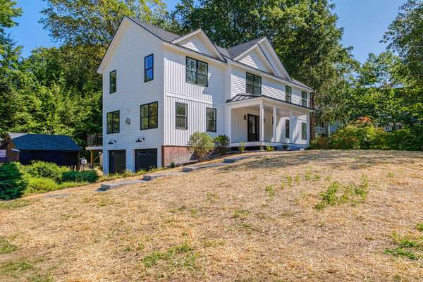23 Sylvan RD, Scarborough, ME 04074