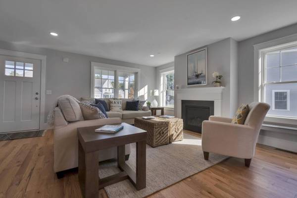 127 Falcon Crest DR #4, Gorham, ME 04038