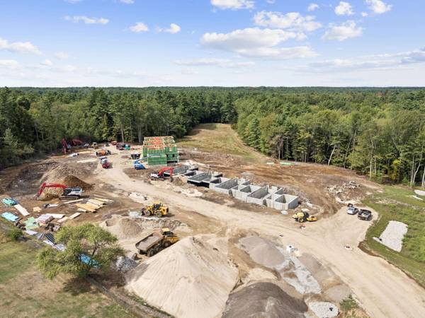 Unit 13 Fairway Commons DR #13, Gorham, ME 04038