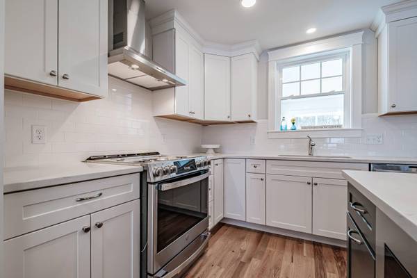 195 Falcon Crest DR #35, Gorham, ME 04038