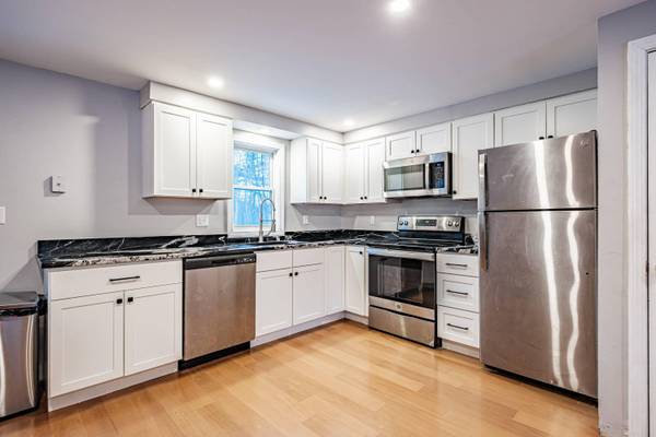 89 Shaws Mill RD, Gorham, ME 04038