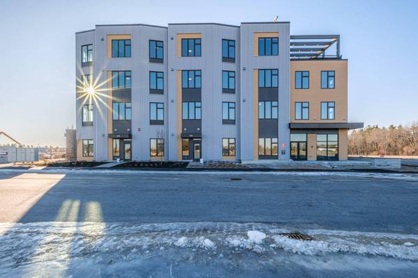 1 Cross ST #101, Scarborough, ME 04074