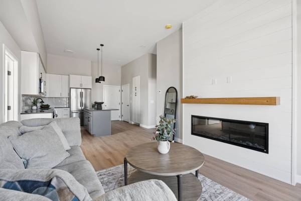 1 Cross ST #101, Scarborough, ME 04074