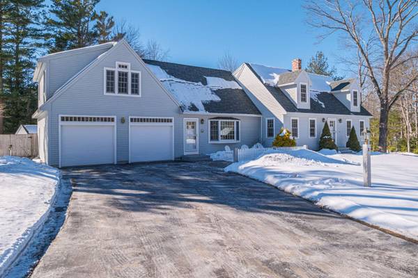 1 Pine Ledge DR, Scarborough, ME 04074