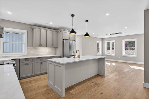 25 Fairway Commons DR #7, Gorham, ME 04038