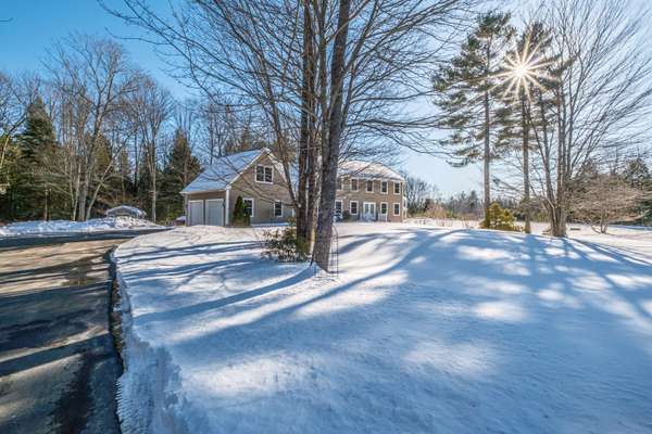 16 Laurel Ridge RD, Scarborough, ME 04074