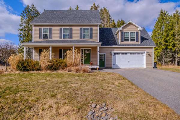 4 Ladd DR, Scarborough, ME 04074