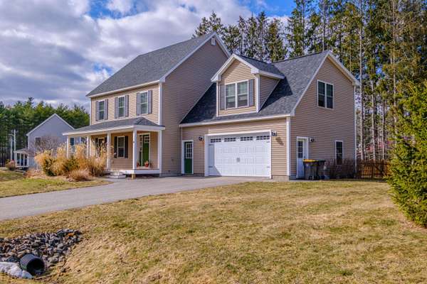 4 Ladd DR, Scarborough, ME 04074