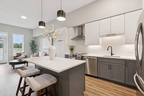 1 Cross ST #437, Scarborough, ME 04074