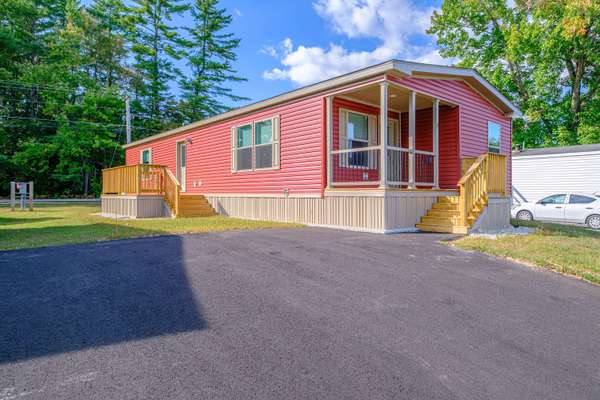 8 Maplewood DR, Limington, ME 04049