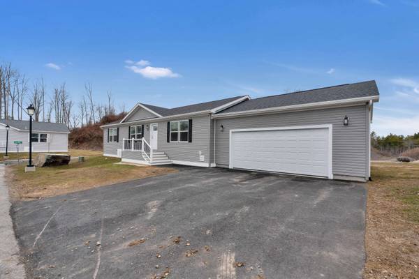 22 Colony WAY, Kittery, ME 03904