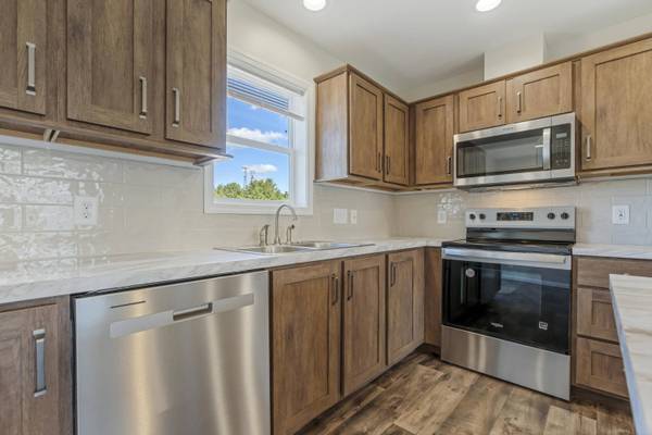 14 Colony WAY, Kittery, ME 03904