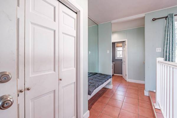 12 Sylvan RD, Scarborough, ME 04074