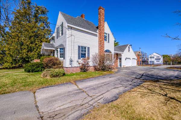 22 Davis ST, Portland, ME 04102