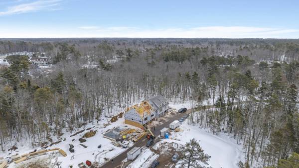Lot 5 Creekside CT #5, Kennebunk, ME 04043