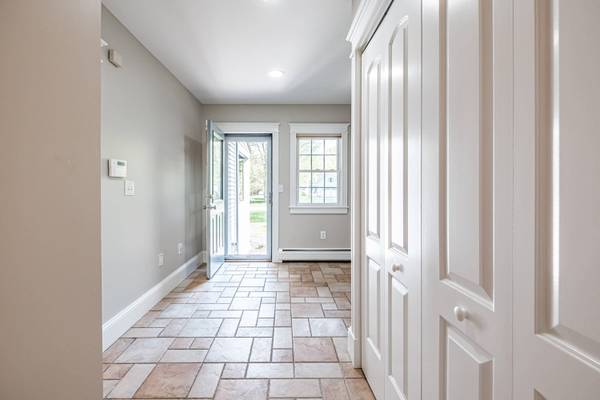 9 Laurel Ridge RD, Scarborough, ME 04074
