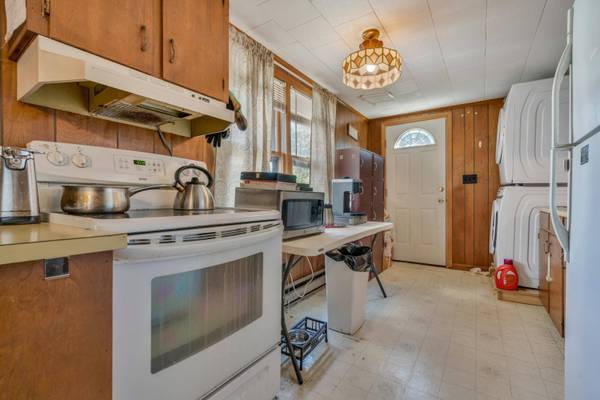 5 Laurel LN, York, ME 03909