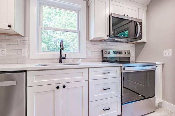219 Broadturn RD, Scarborough, ME 04074