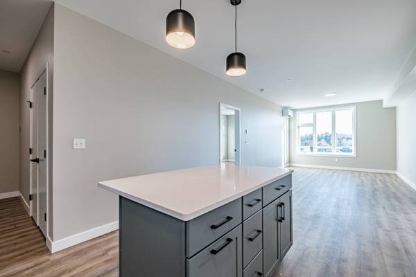 1 Cross ST #220, Scarborough, ME 04074