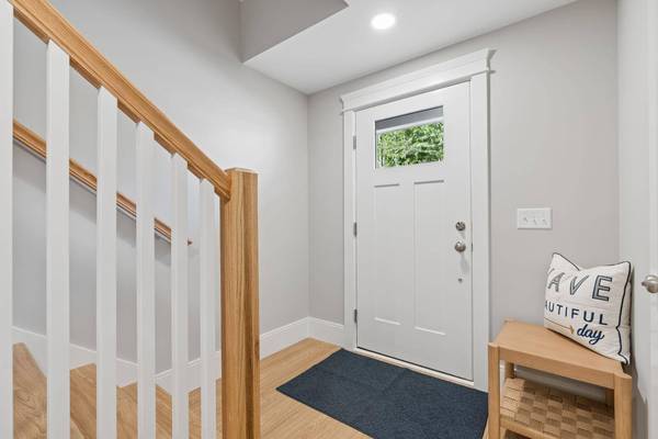 10 Creekside CT #10, Kennebunk, ME 04043