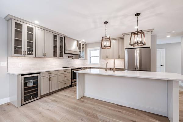 18 Fairway Commons DR #1, Gorham, ME 04038