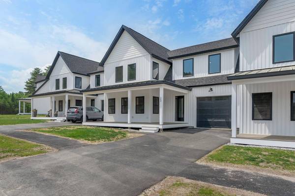 18 Fairway Commons DR #1