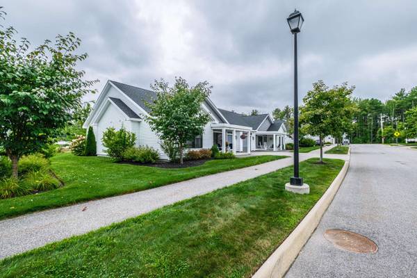 30 Mill Commons DR #30, Scarborough, ME 04074