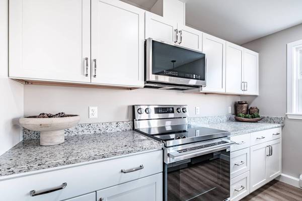 10 Stillwater DR #1127, Windham, ME 04062