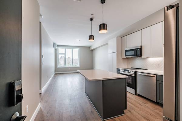 1 Cross ST #221, Scarborough, ME 04074