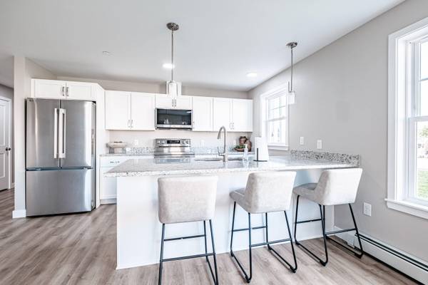 10 Stillwater DR #2129, Windham, ME 04062