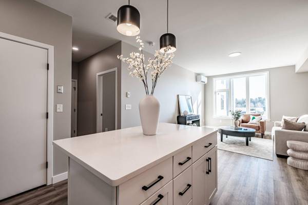 1 Cross ST #447, Scarborough, ME 04074