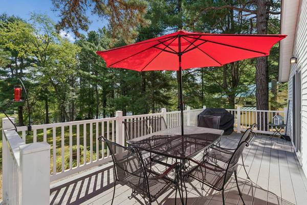 69 Northeast RD, Waterboro, ME 04087