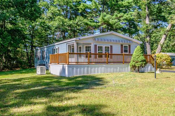 21 Chickadee DR, Alfred, ME 04002