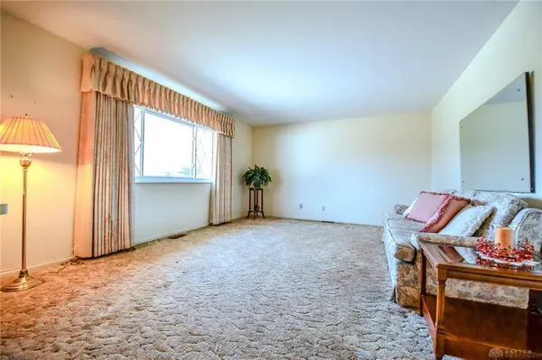 5141 Weddington Drive, Trotwood, OH 45426