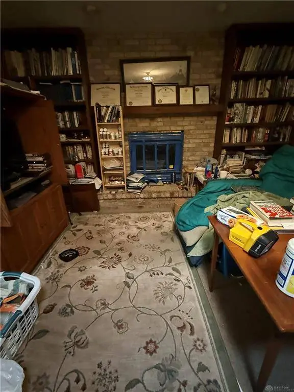 3399 Mill Run Drive, Beavercreek, OH 45432