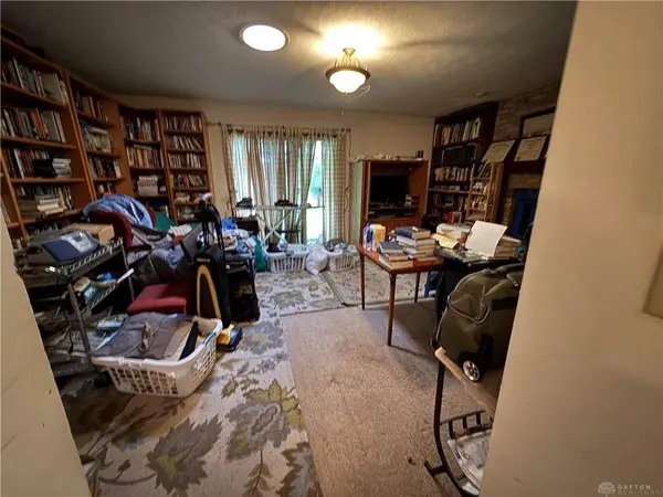 3399 Mill Run Drive, Beavercreek, OH 45432