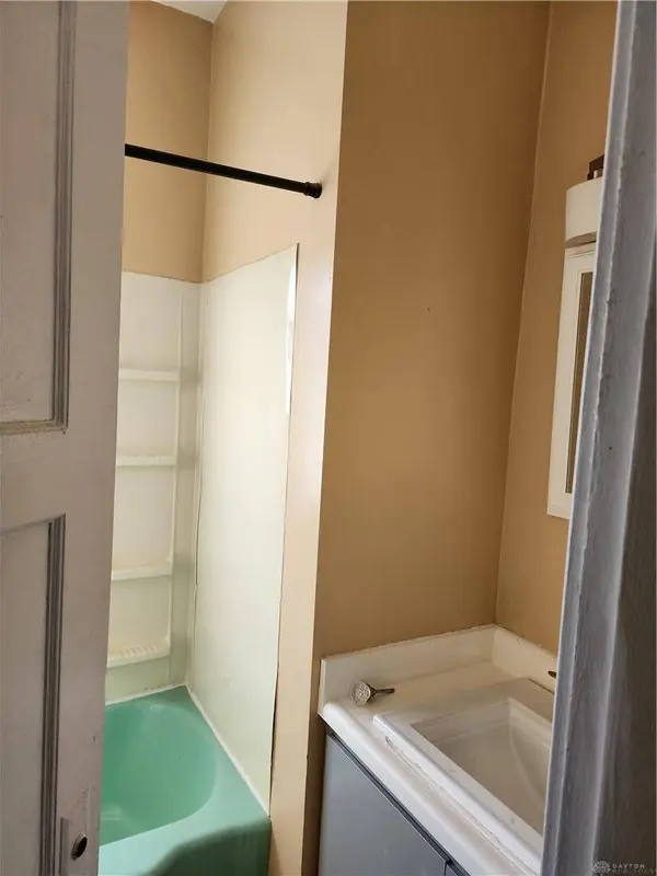 3016 Wayland Avenue, Dayton, OH 45420