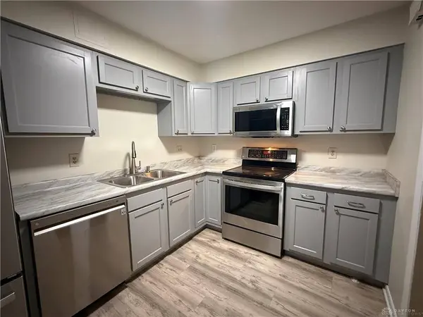 3108 E Stroop Road, Kettering, OH 45440