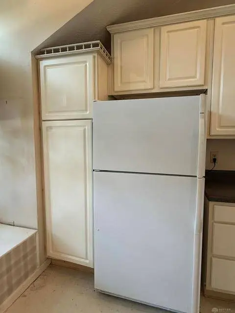 2348 Polo Park Drive, West Carrollton, OH 45439