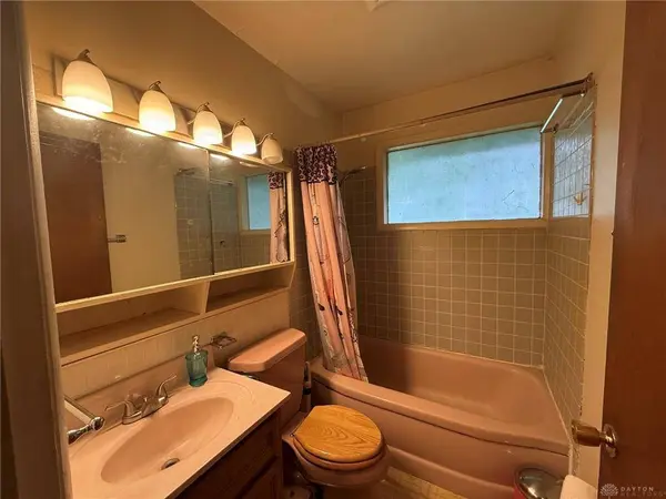 507 Pandora Drive, Riverside, OH 45431