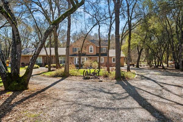 2661 Oak Lane DR, Rescue, CA 95672