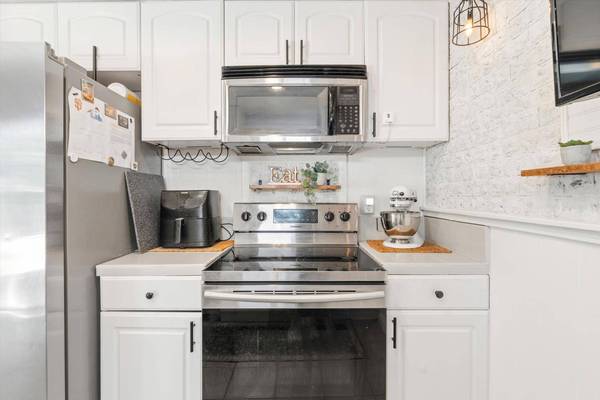 2515 Merrychase DR #F, Cameron Park, CA 95682