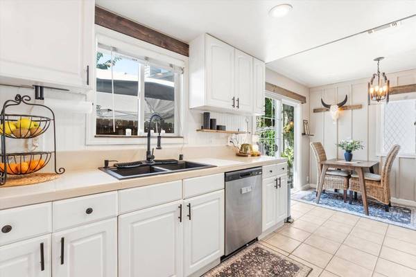 2515 Merrychase DR #F, Cameron Park, CA 95682
