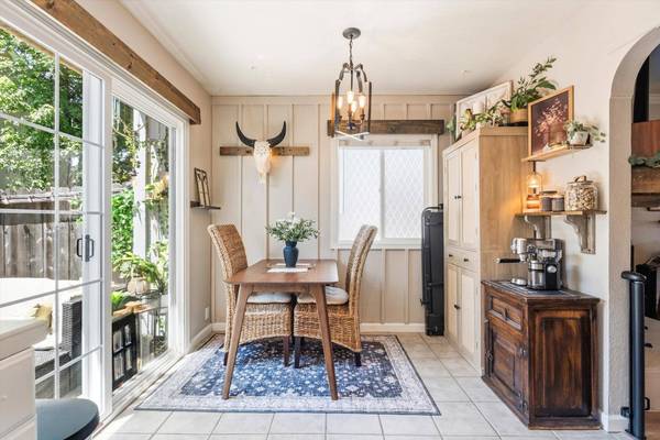2515 Merrychase DR #F, Cameron Park, CA 95682