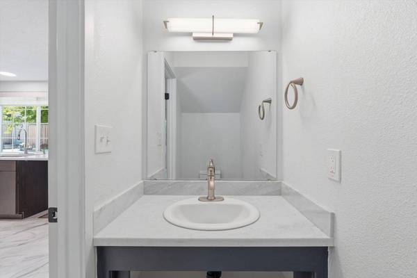 3946 Lancelot CT, Cameron Park, CA 95682