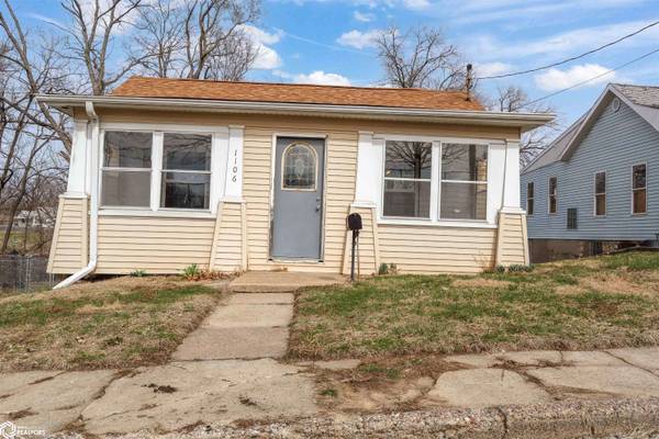 1106 Arch St, Burlington, IA 52601