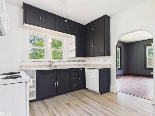 1209 Mercer ST, Burlington, IA 52601