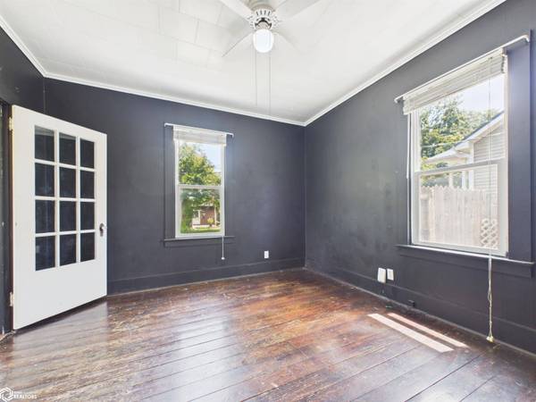 1209 Mercer ST, Burlington, IA 52601